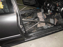 Load image into Gallery viewer, Ultra Racing Side Door Bar - EG 3dr