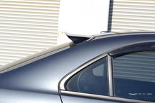 Load image into Gallery viewer, HICUSA Rear Visor - CL7/9