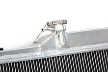 Load image into Gallery viewer, Yonaka Race Radiator w' Fan &amp; Shroud Kit - DC5