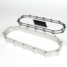 Load image into Gallery viewer, Skunk2 Ultra Race Plenum Spacers